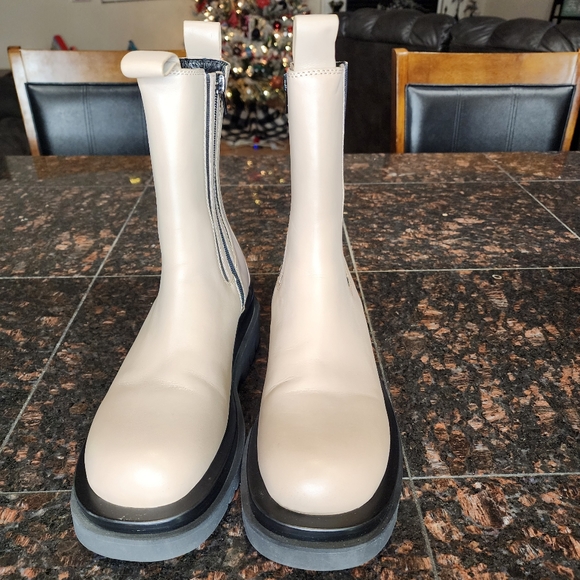 Jeffrey Campbell Tanked Chelsea Boots | Dark Nude | Size 9| EUC - Picture 3 of 9